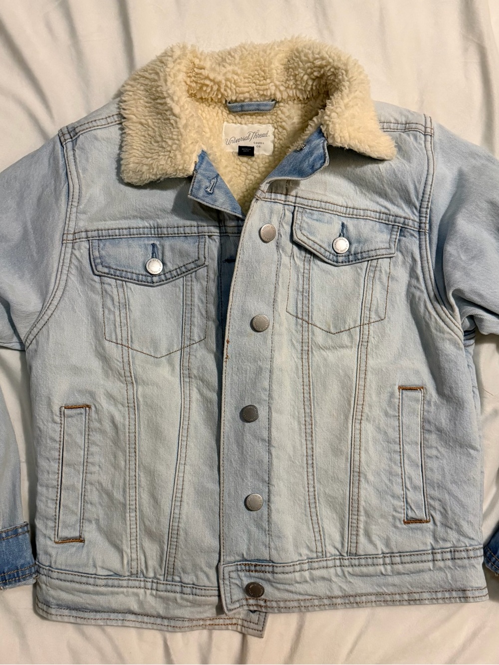 Universal Thread Light Wash Denim Jacket with Cream Sherpa Collar